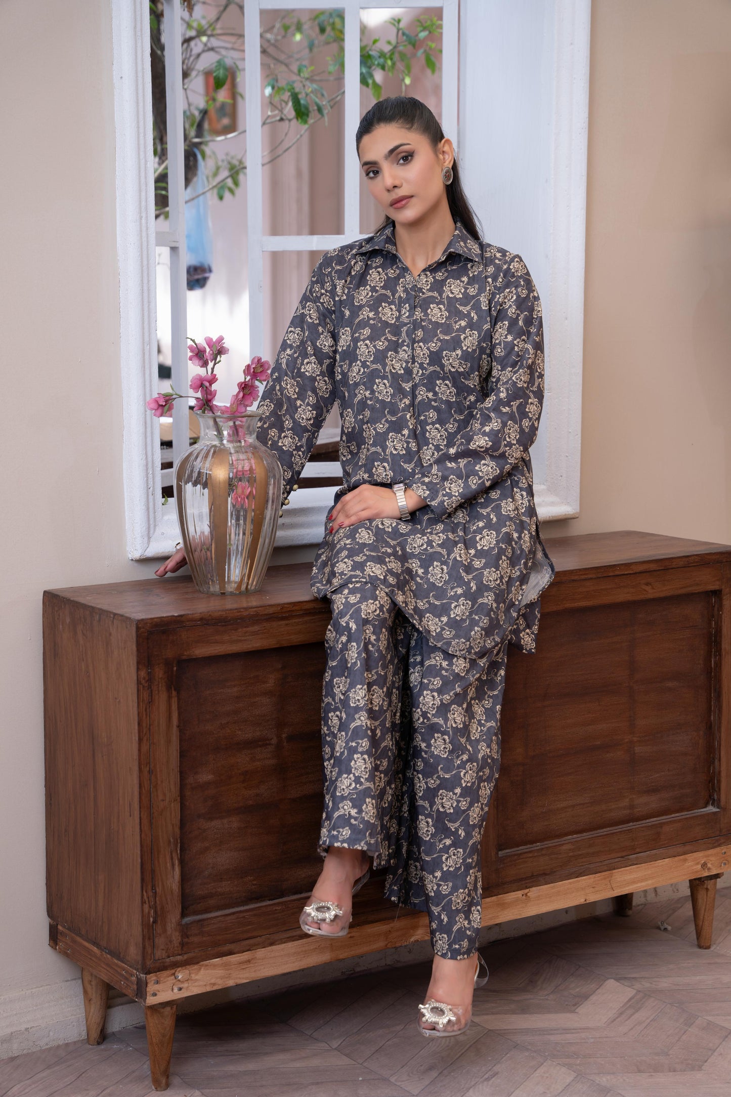 Roohi Festive