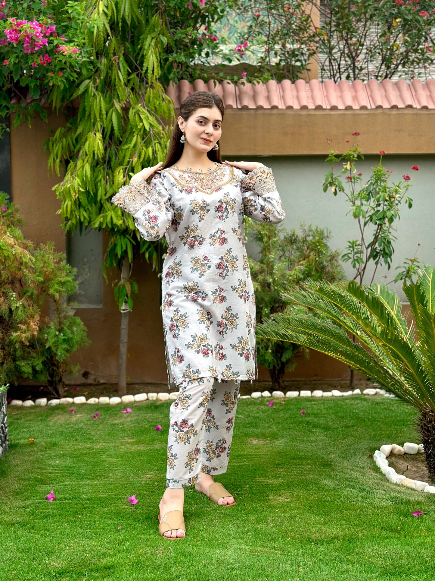 RkS  2Piece Embroidered Stitched Suit